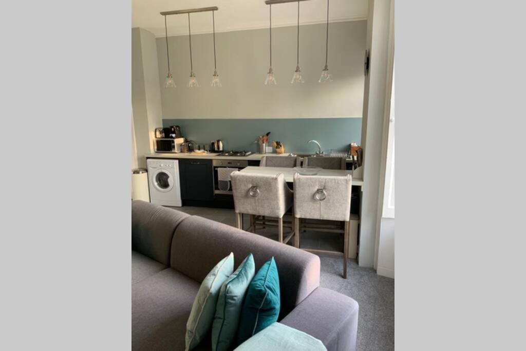 River View Apartment *